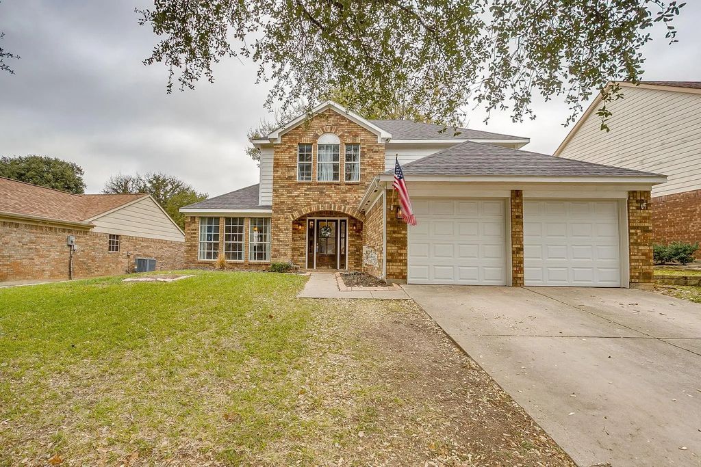 5221 Grand Mesa Drive, Fort Worth