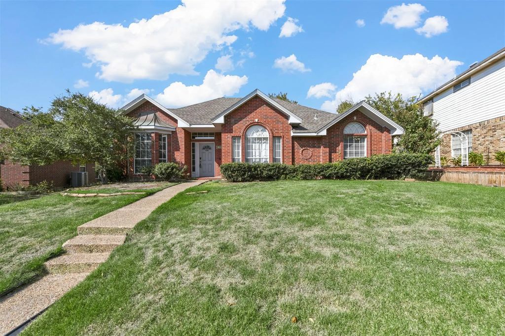 8041 Flagstone Street, Frisco