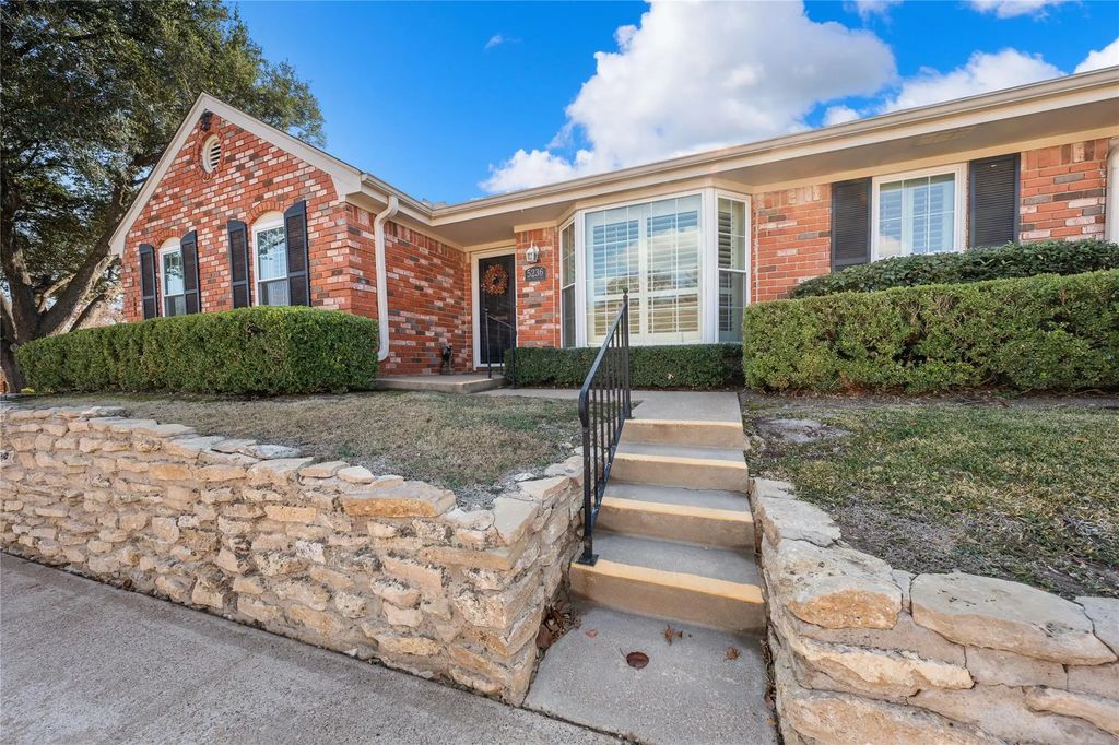 5236 Lake Shore Drive 3, Waco