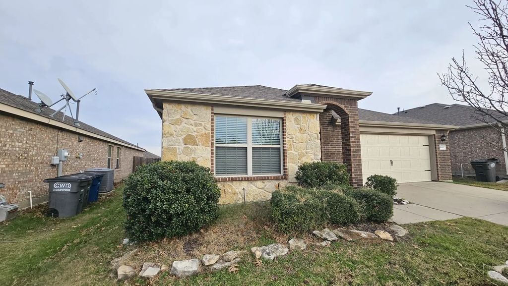2117 Shady Glen Trail, Princeton