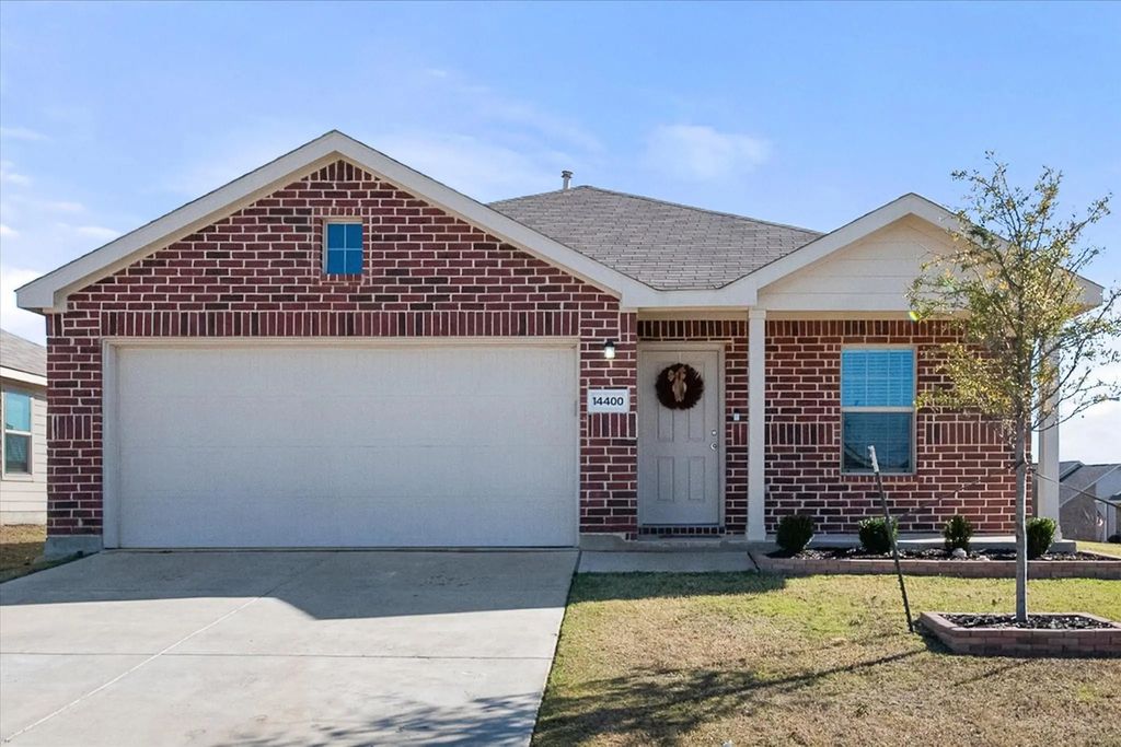 14400 Cloudview Way, Fort Worth
