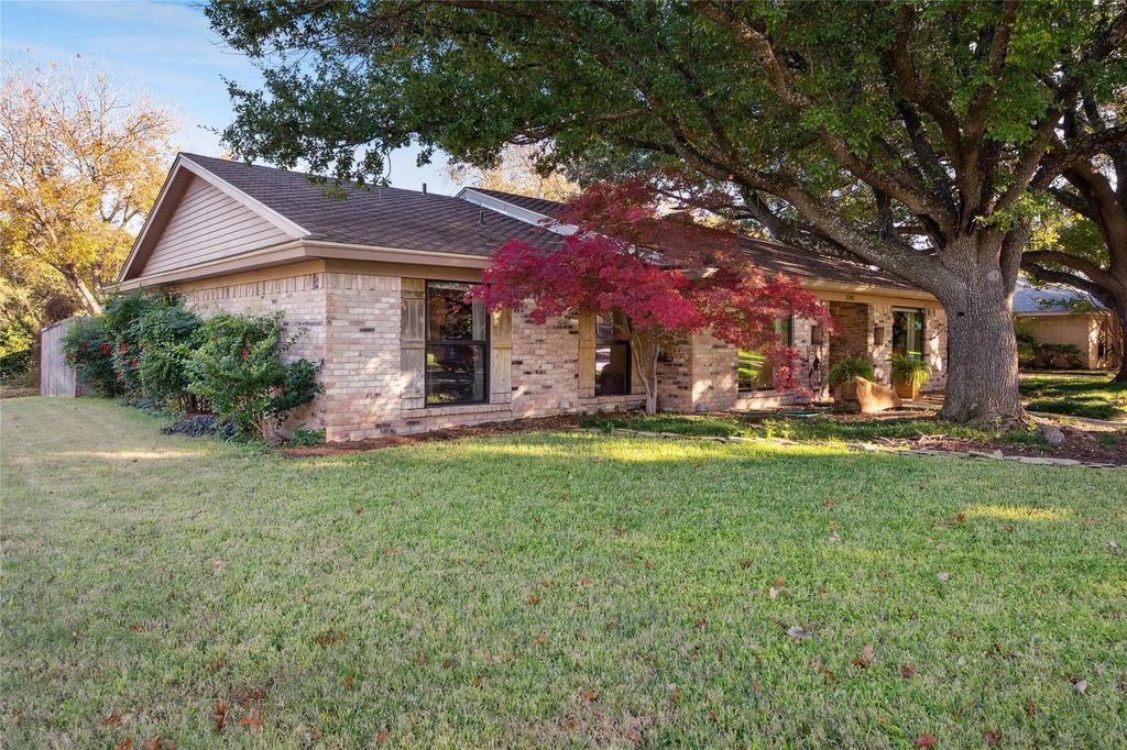 3701 Streamwood Road, Fort Worth