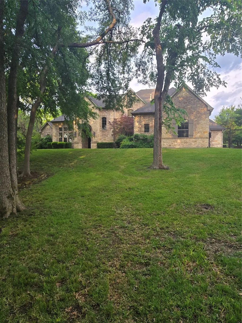 4541 Stonewood Circle, Midlothian