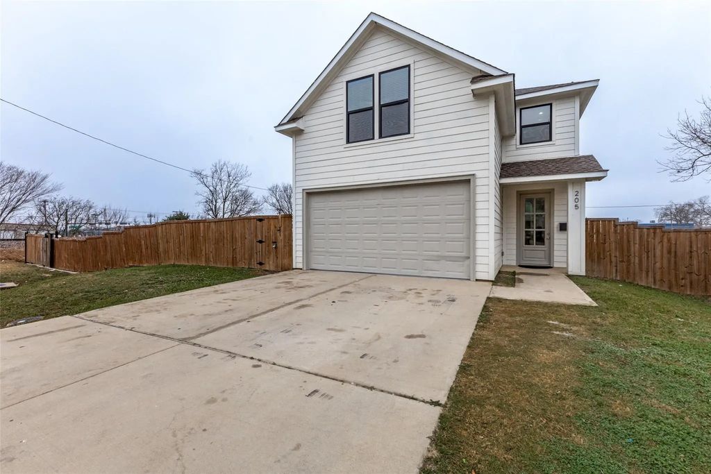 205 Kimbell Street, Mesquite