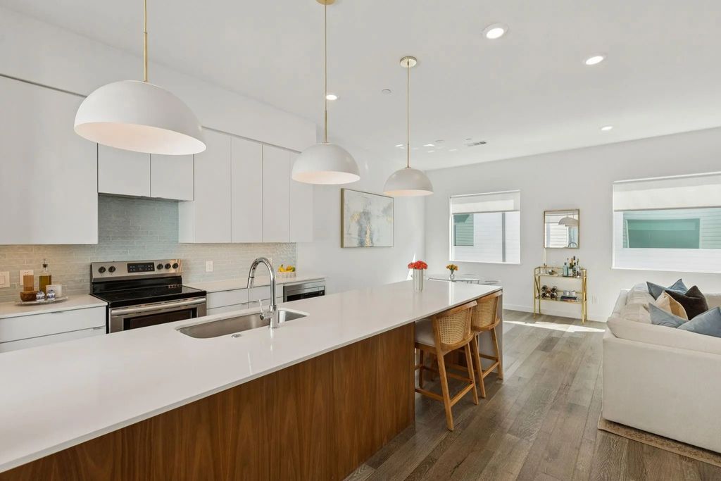 5020 Bryan Street 303, Dallas