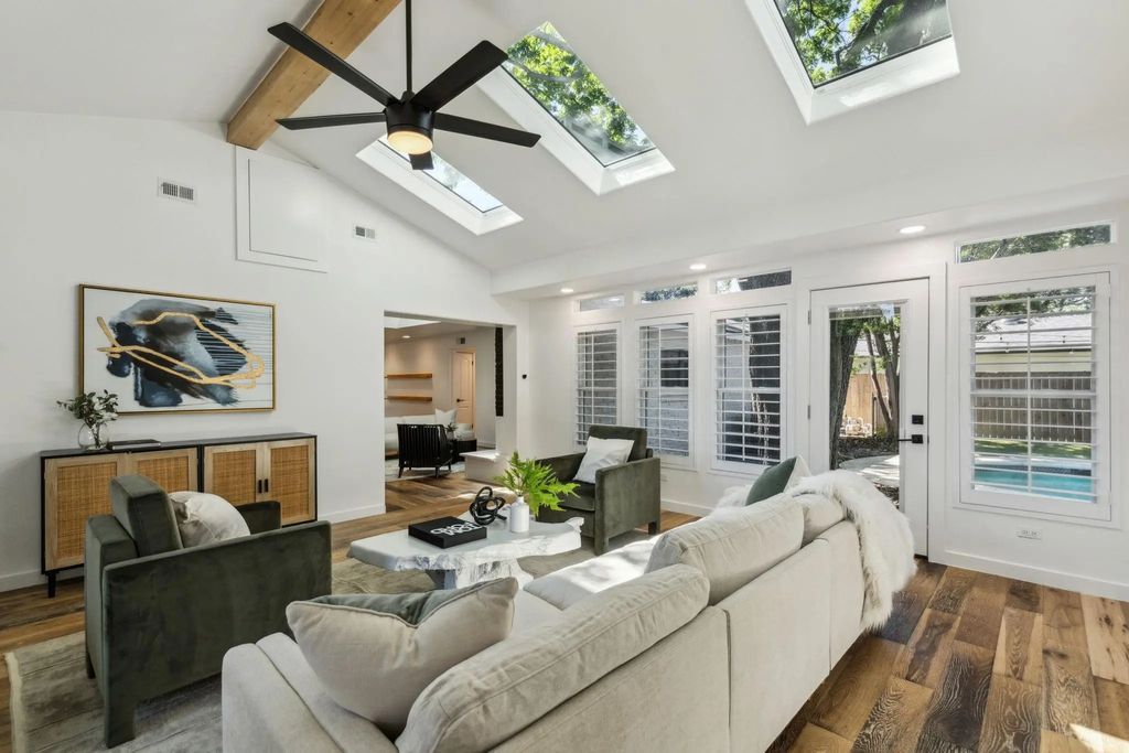 12105 Cox Lane, Dallas