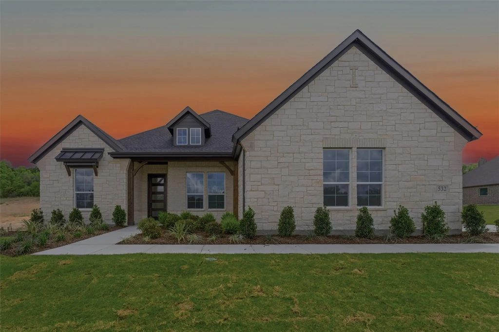 532 Lantana Drive, Weatherford