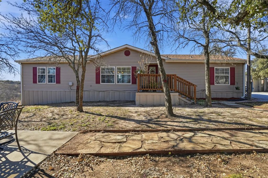 224 Cactus Ridge Court, Springtown