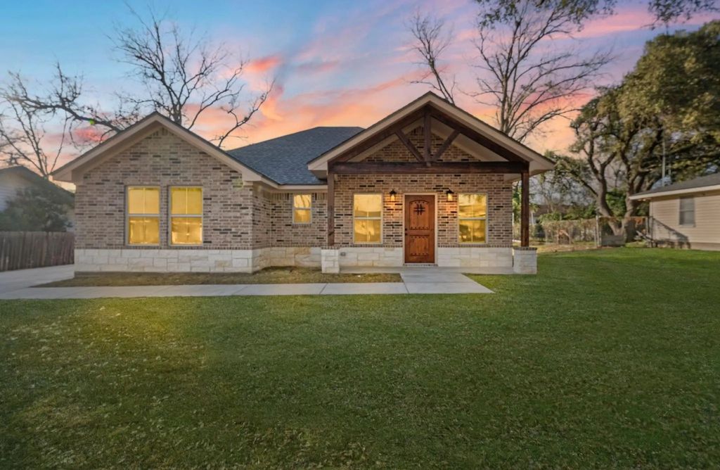 3216 Wynmore Drive, Waco