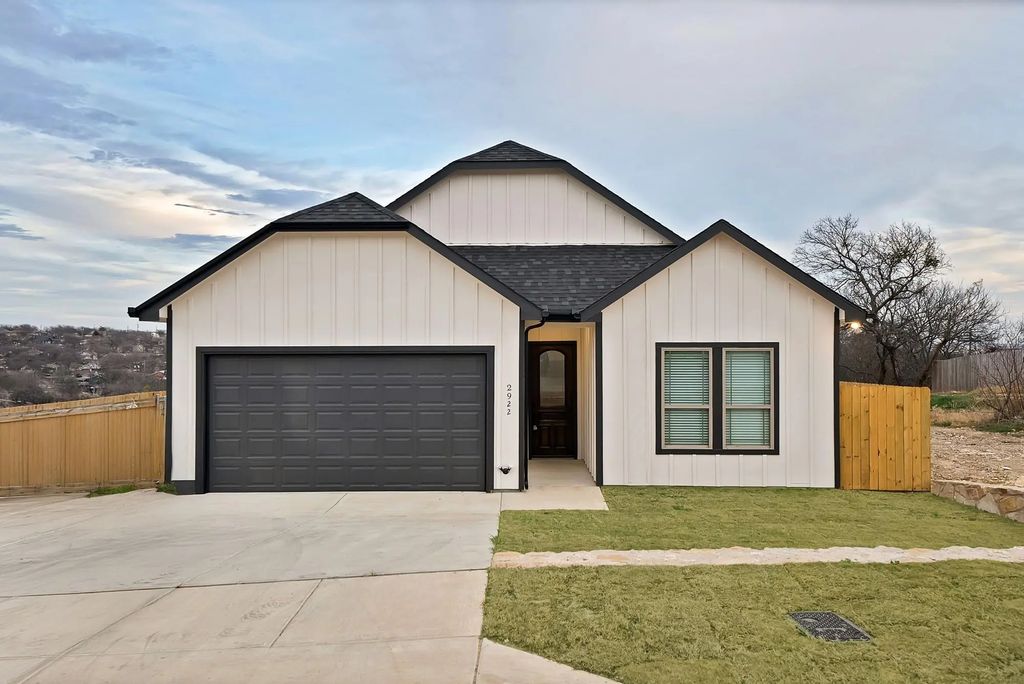 2922 Pearl Avenue, Fort Worth