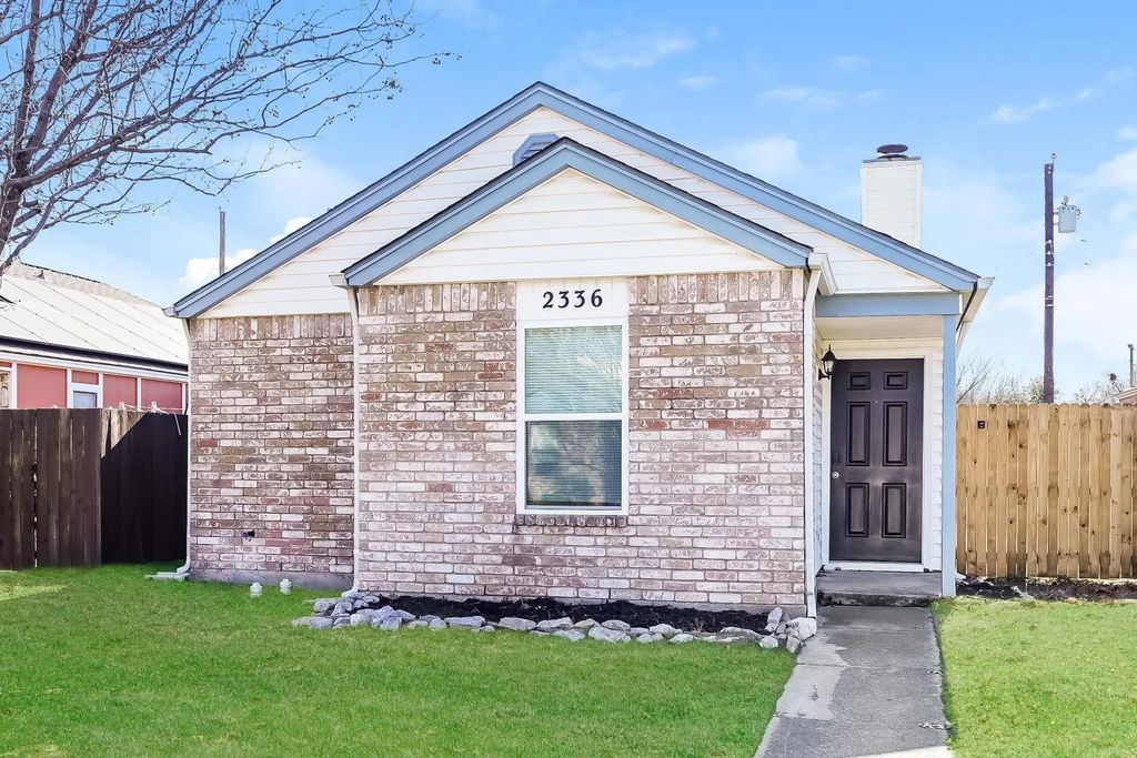 2336 Markland Street, Irving