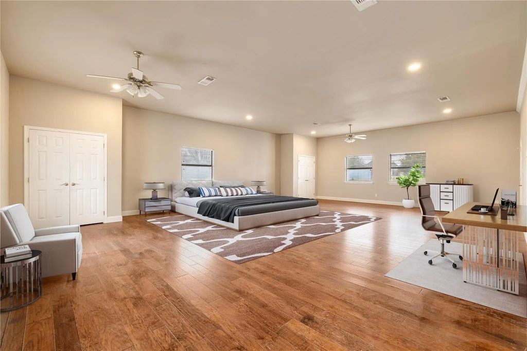102 Bowie Cove, Gainesville