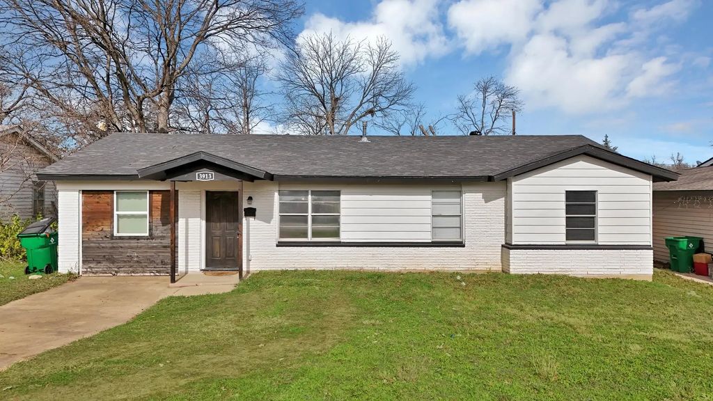 3913 Dana Drive, Haltom City