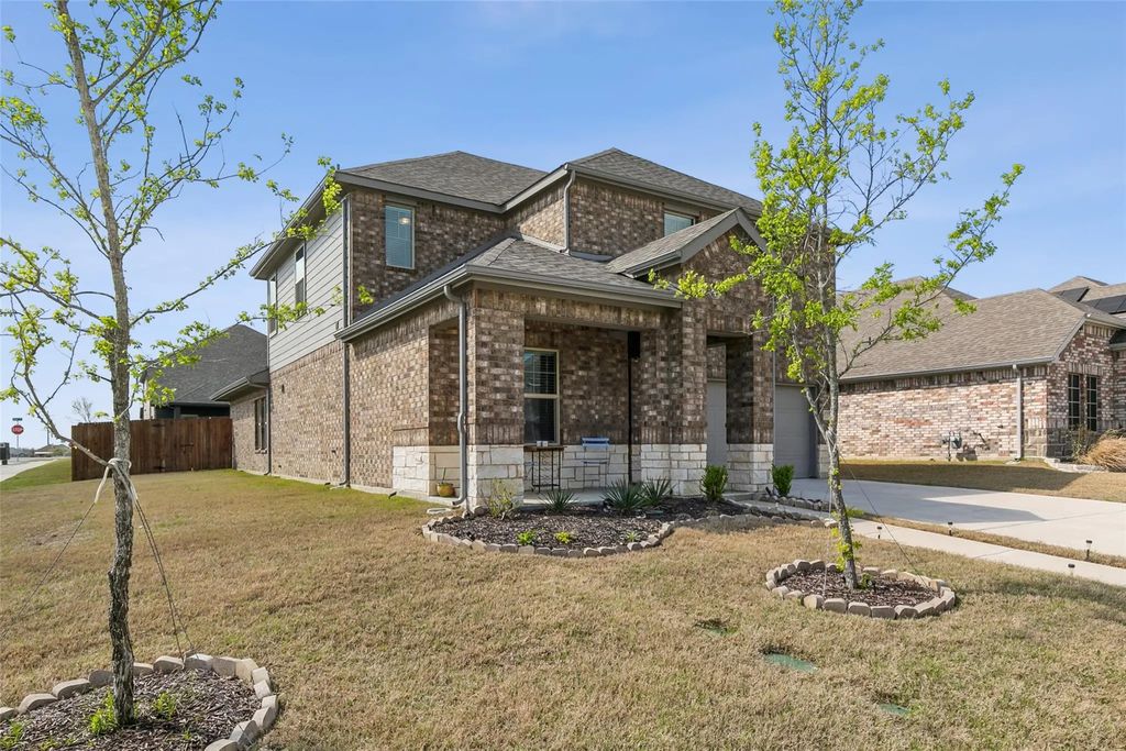 537 Janette Court, Royse City