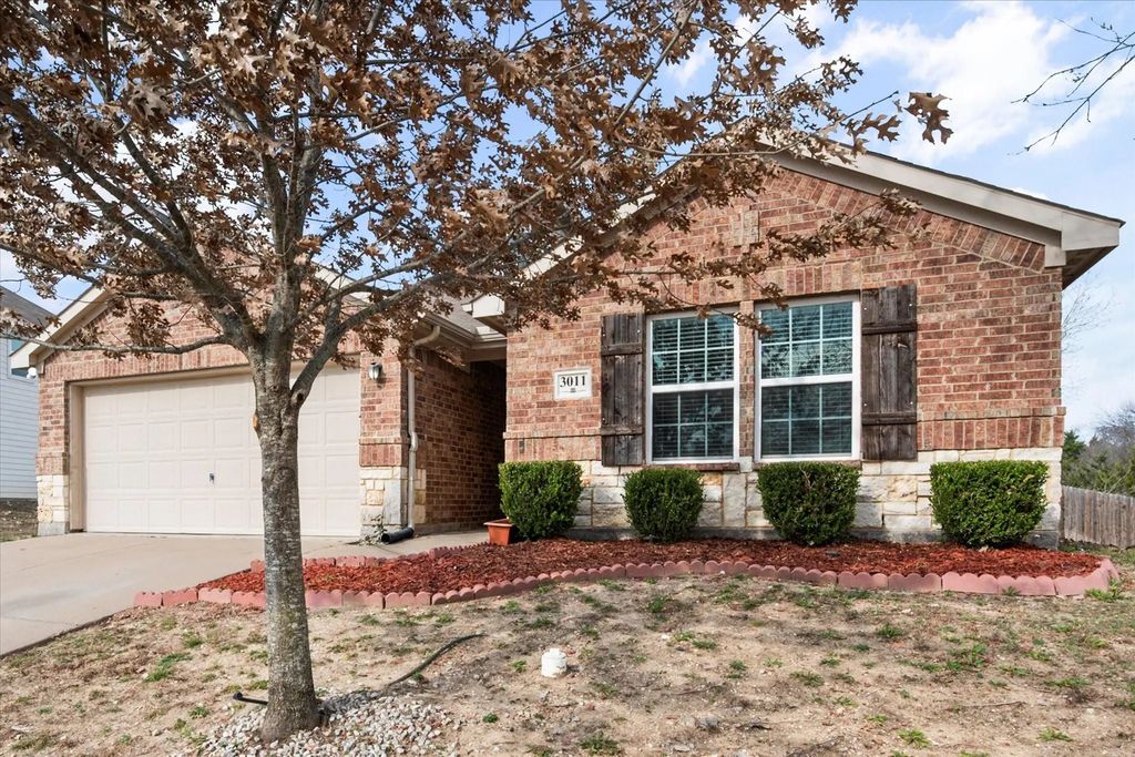 3011 Driftwood Lane, Lancaster