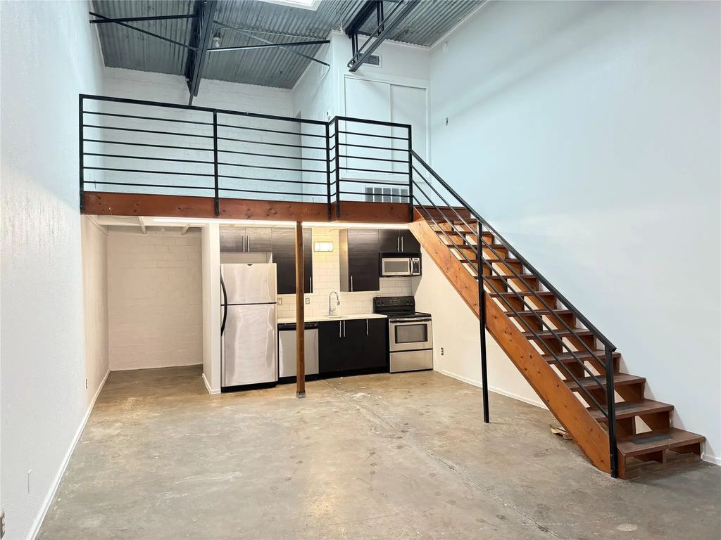 3129 Ross Avenue 5, Dallas