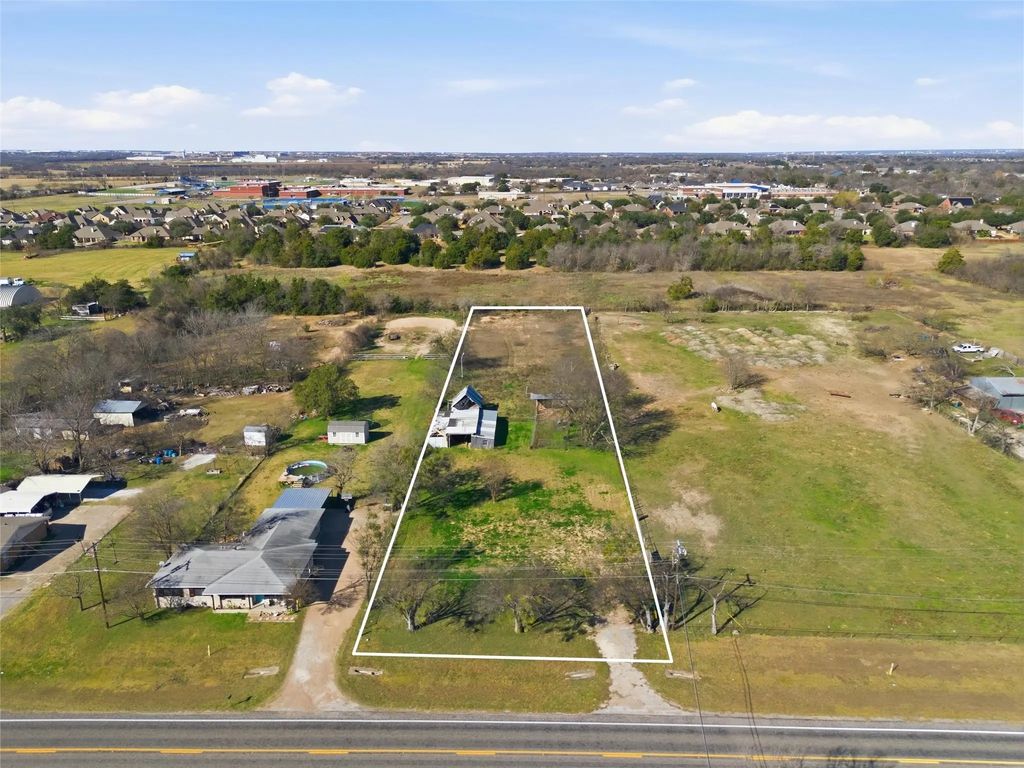 305 W Moonlight Drive, Robinson