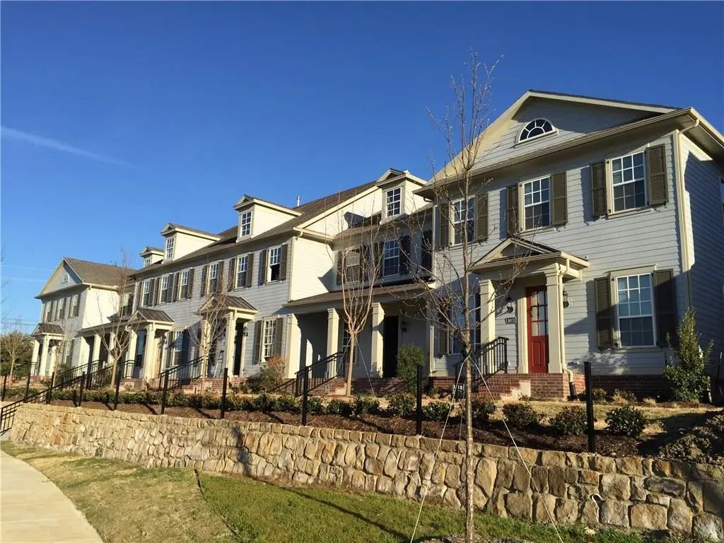 1017 Water Street, Carrollton