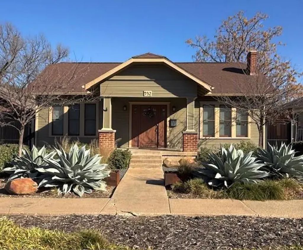 932 N Windomere Avenue, Dallas