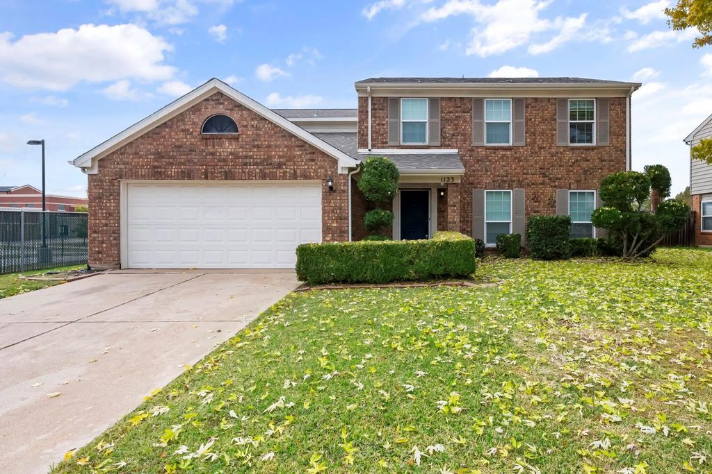 1123 Concord Drive, Mansfield