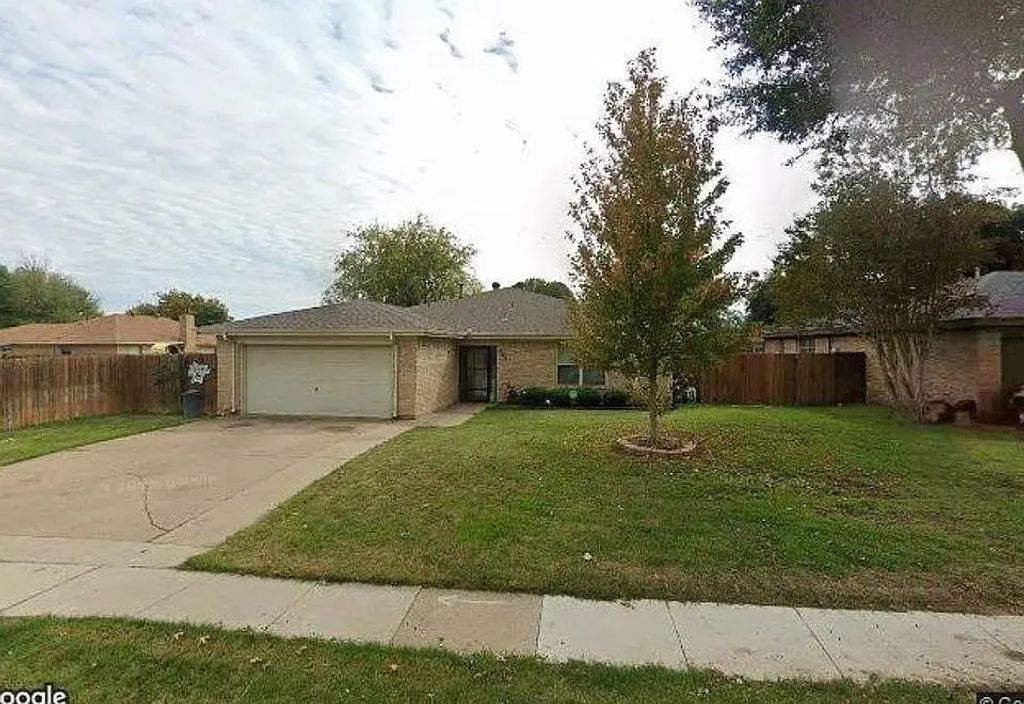 509 Royal Valley Road, Grand Prairie