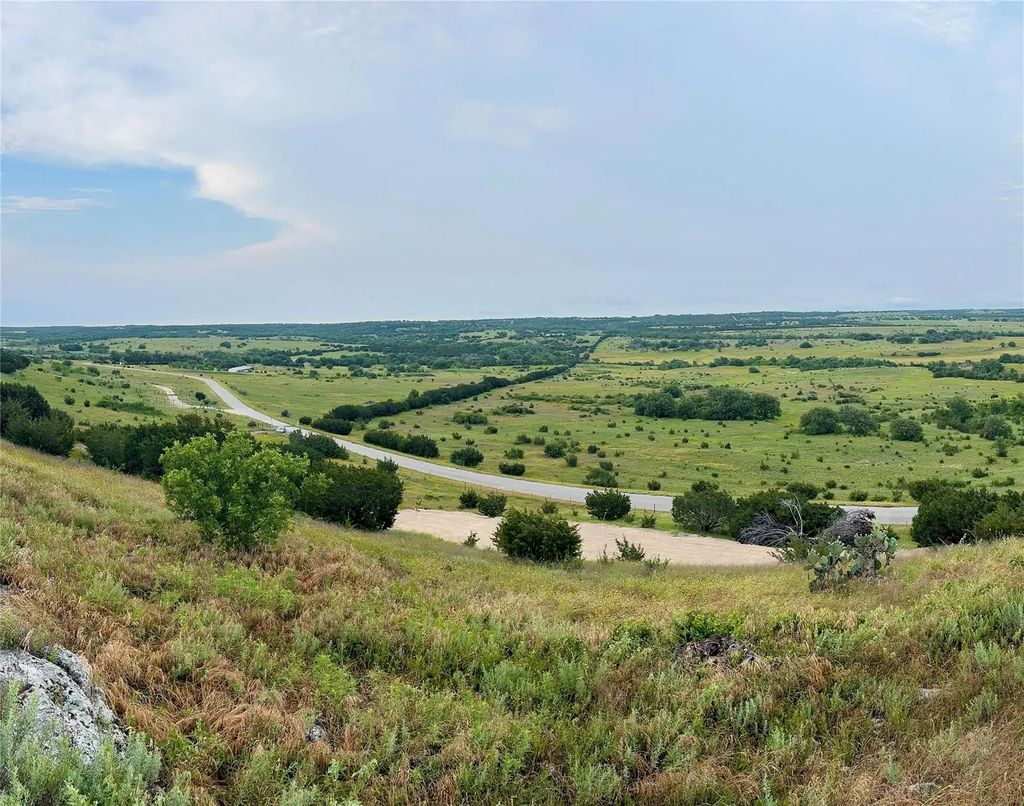 2626 County Road 2015, Glen Rose