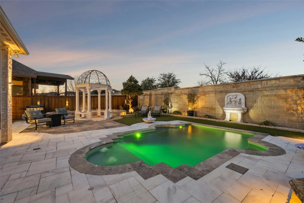 405 Green Valley Drive, McKinney