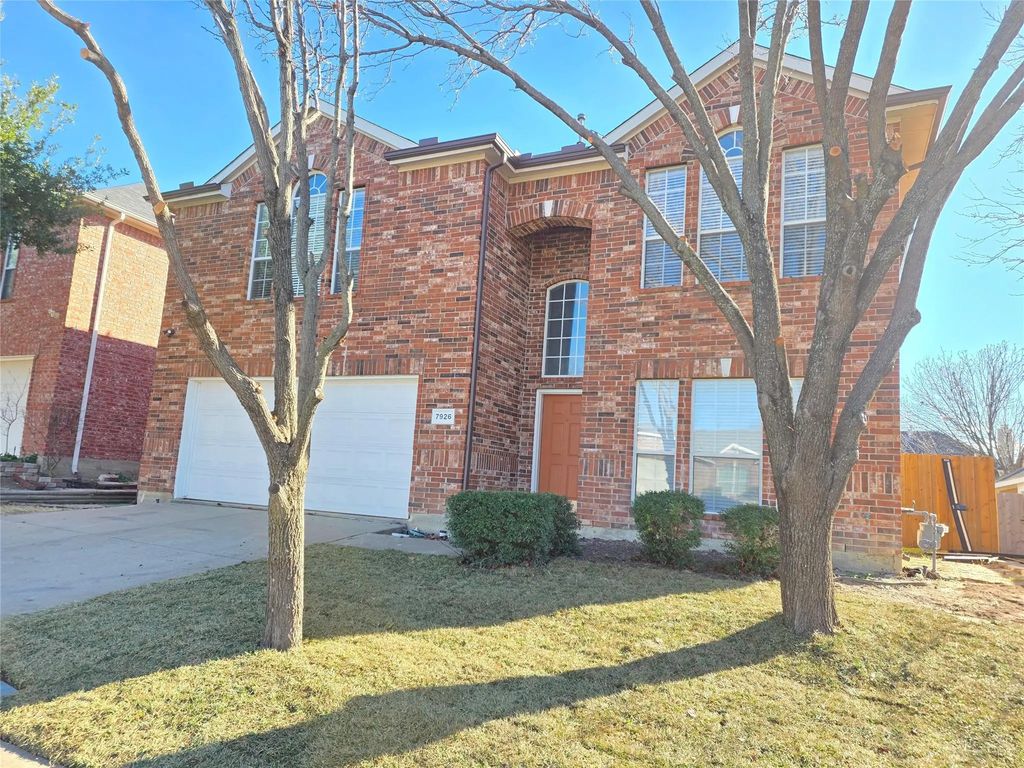 7926 Greengate Drive, Dallas