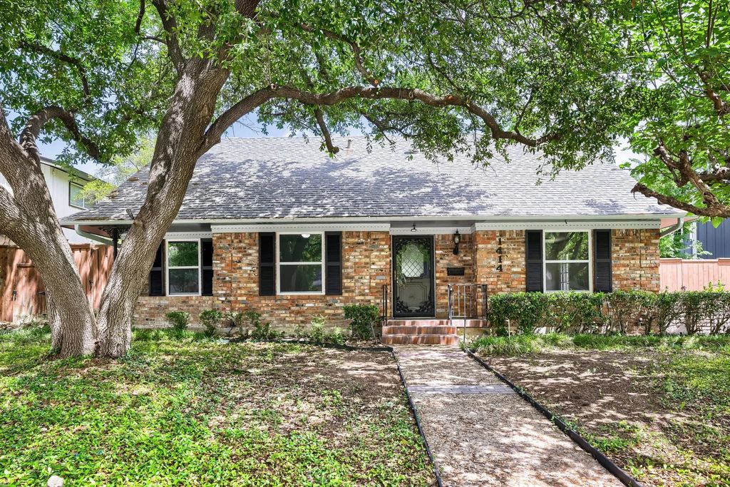 1414 Dumont Drive, Richardson