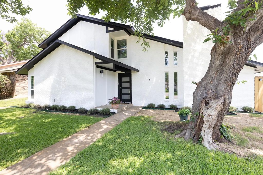 3829 Twin Falls Street, Irving