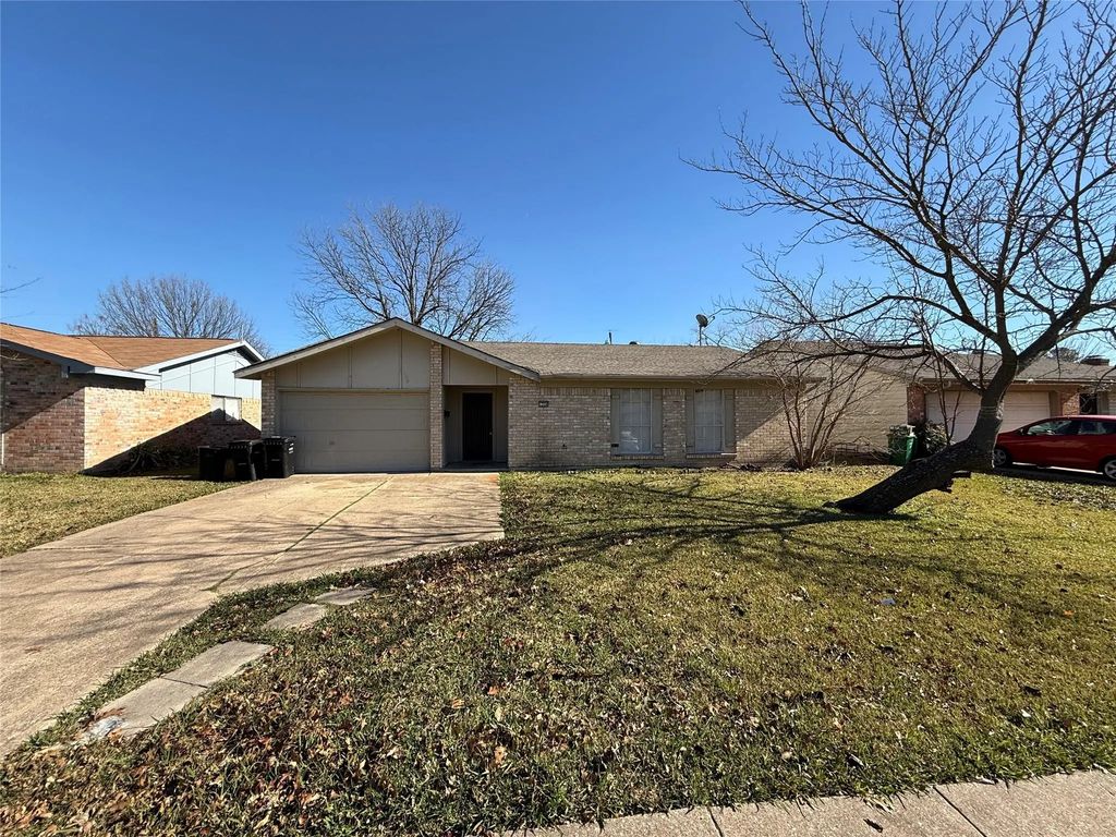 1334 Rutherford Drive, Mesquite