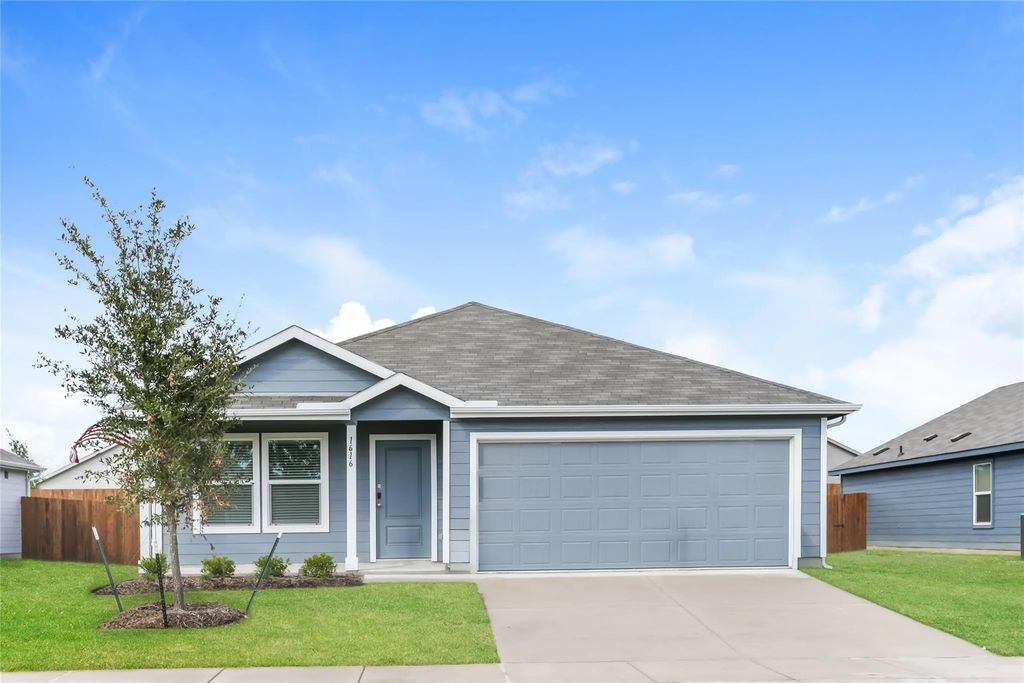 1616 Parliar Street, McKinney