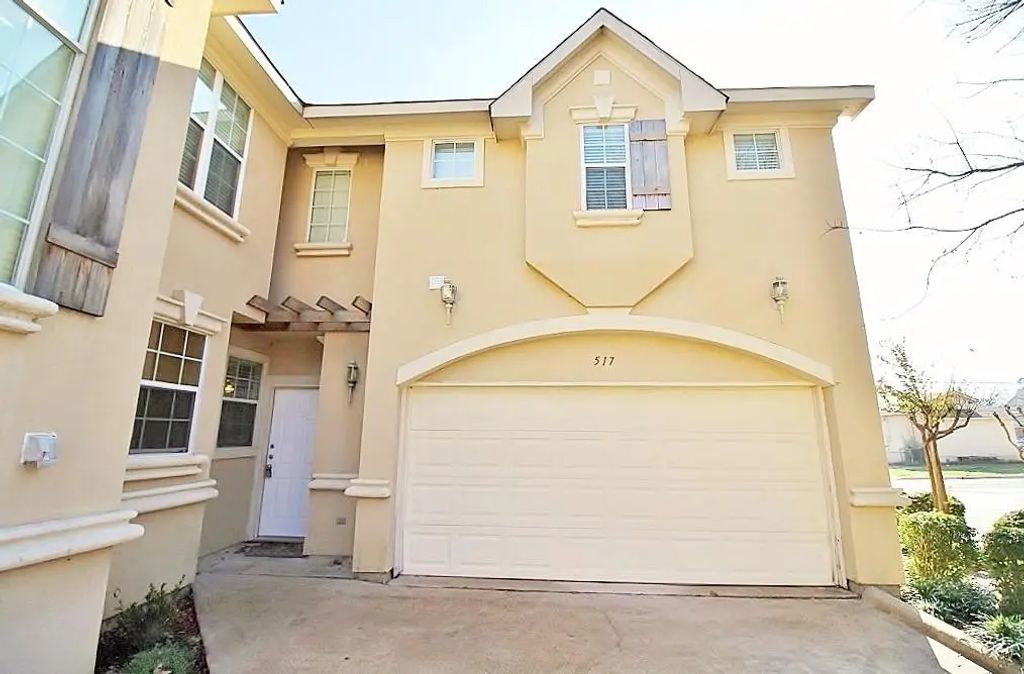 517 Kingscote Court, Arlington