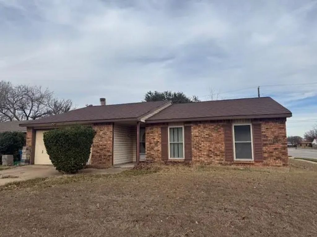 5313 Gates Drive, The Colony