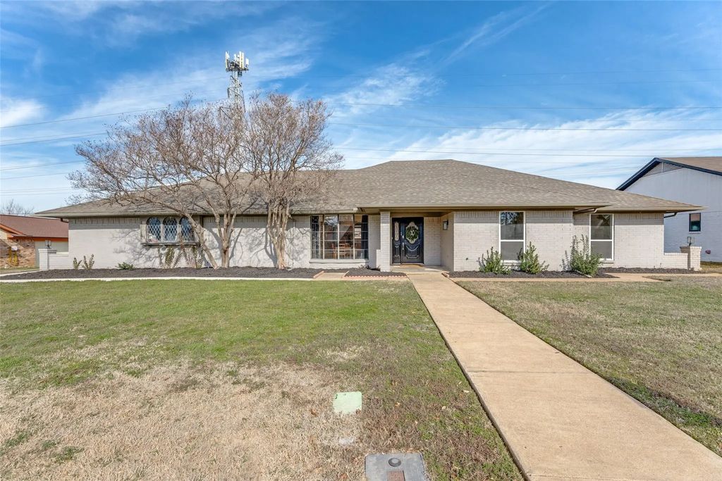 6525 Briley Drive, North Richland Hills