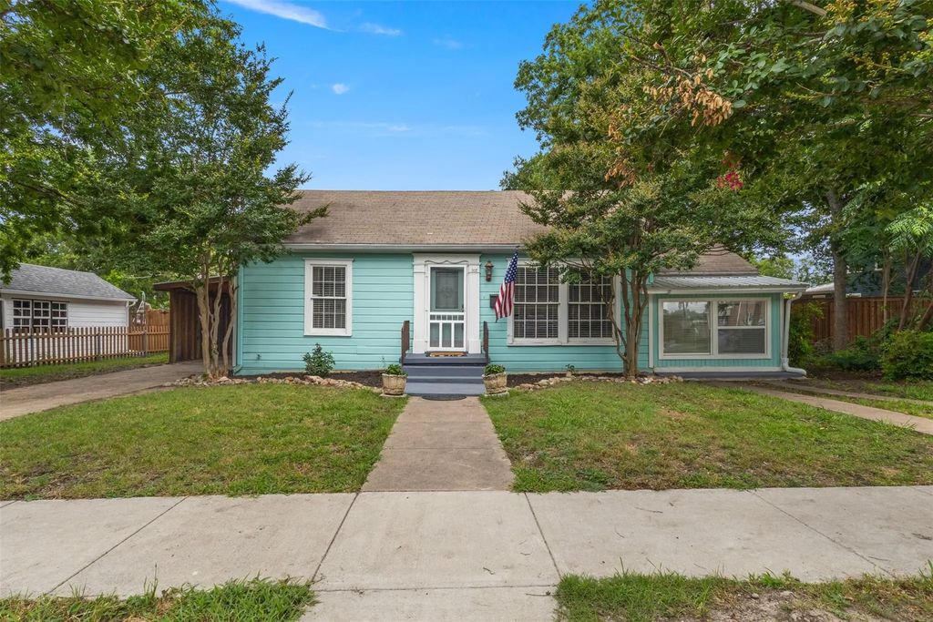 302 S Bradley Street, McKinney