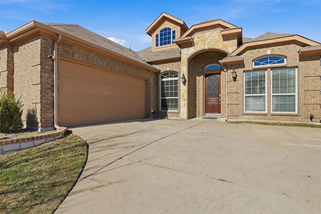 1805 River Run Drive, DeSoto