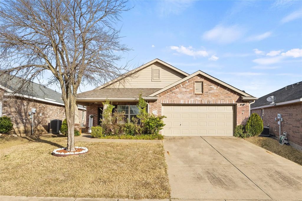1806 Cedar Wood Trail, Anna