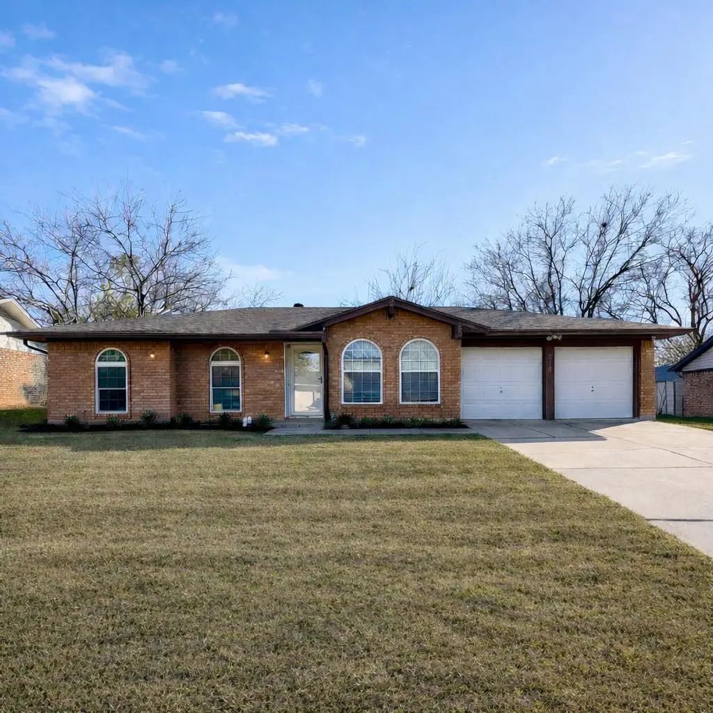 318 Ne Michael Drive, Burleson