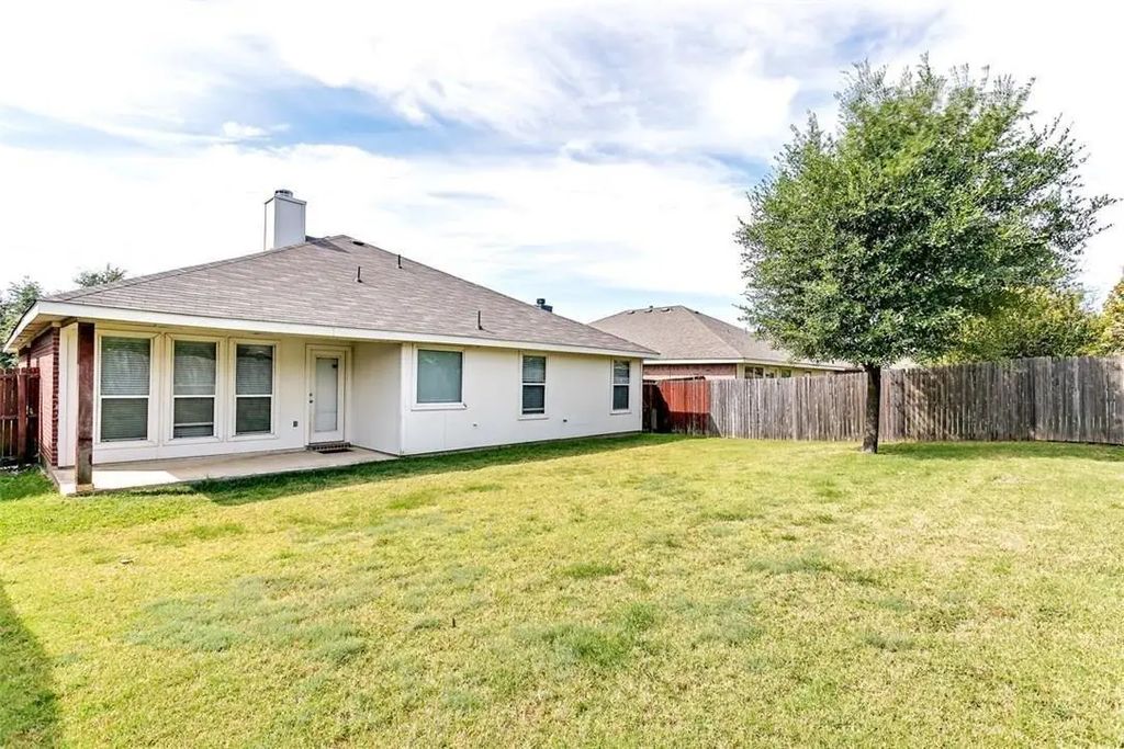9904 Nixon Drive, McKinney