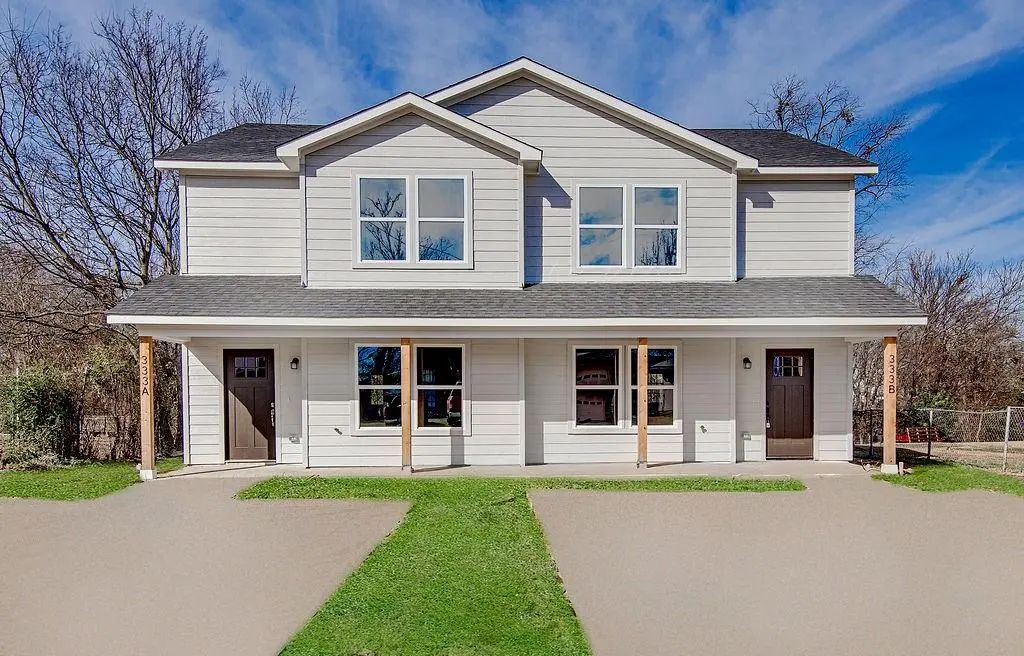 333 N Field Street, Burleson