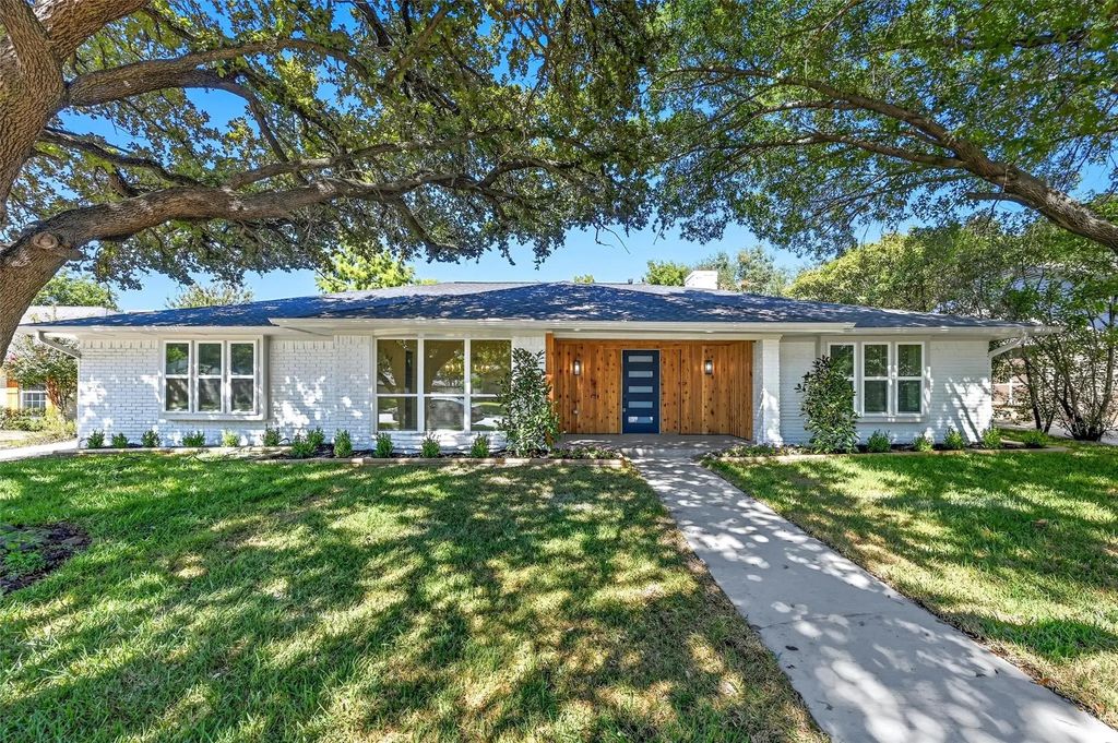 2709 Quail Ridge Drive, Carrollton