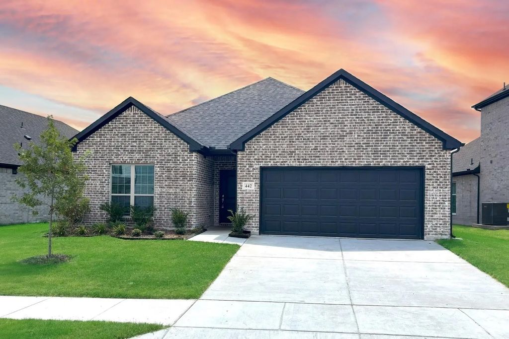 442 Rockstream Drive, Lavon
