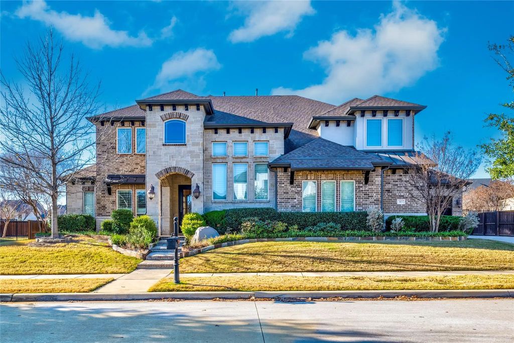 913 La Salle Lane, Southlake