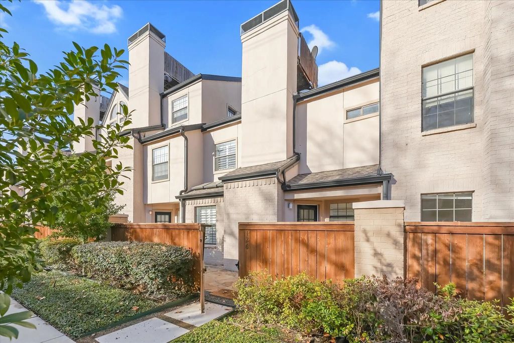 3901 Travis Street 126, Dallas