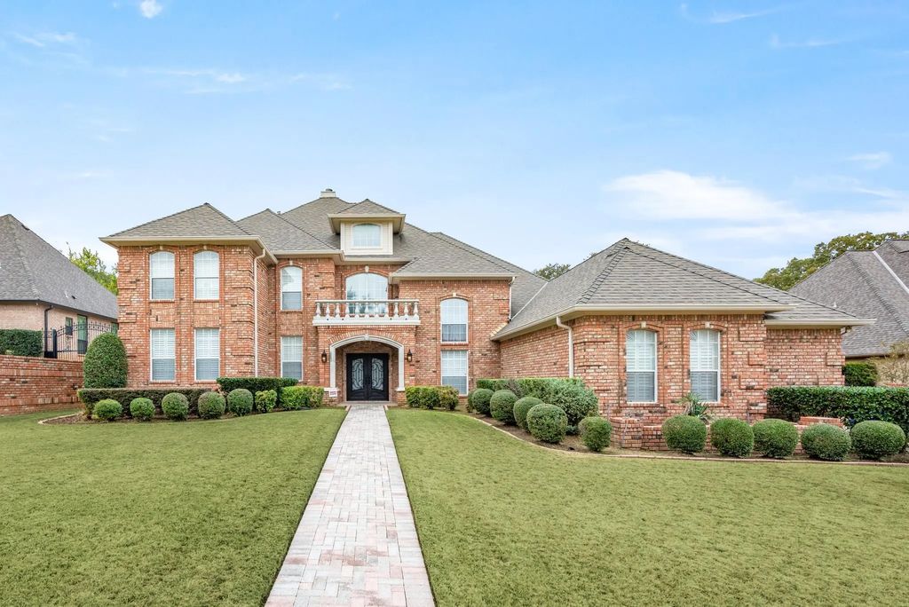 7702 Tillman Hill Road, Colleyville