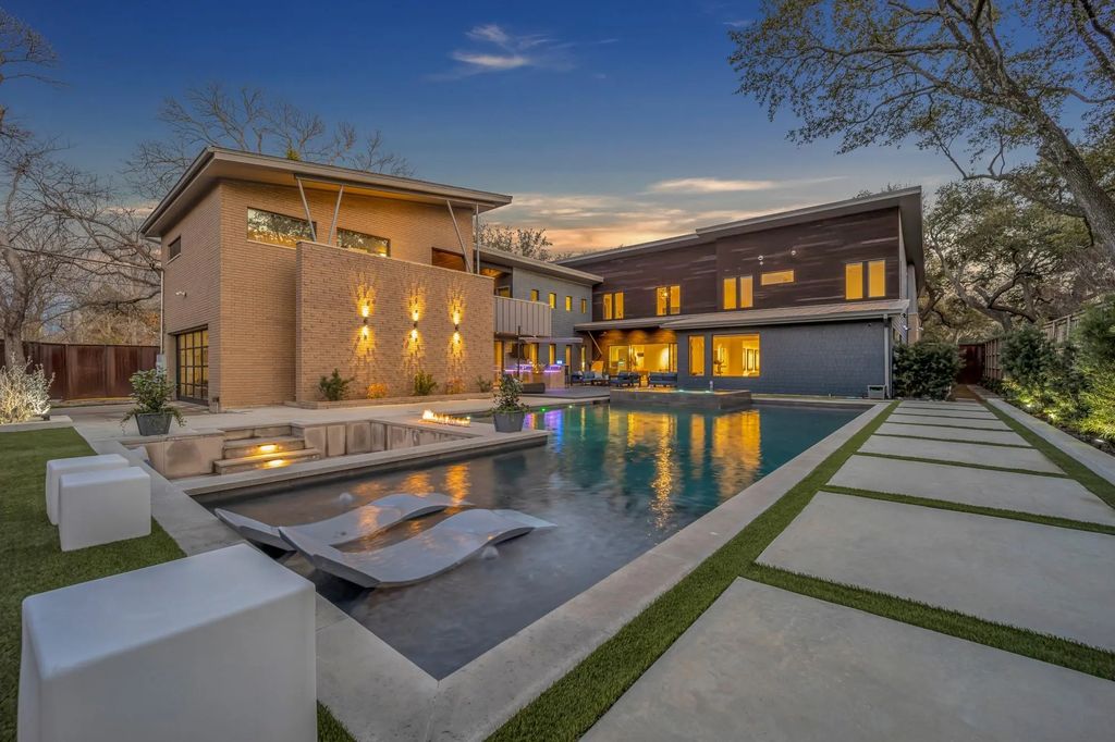 5947 Meadowcrest Drive, Dallas