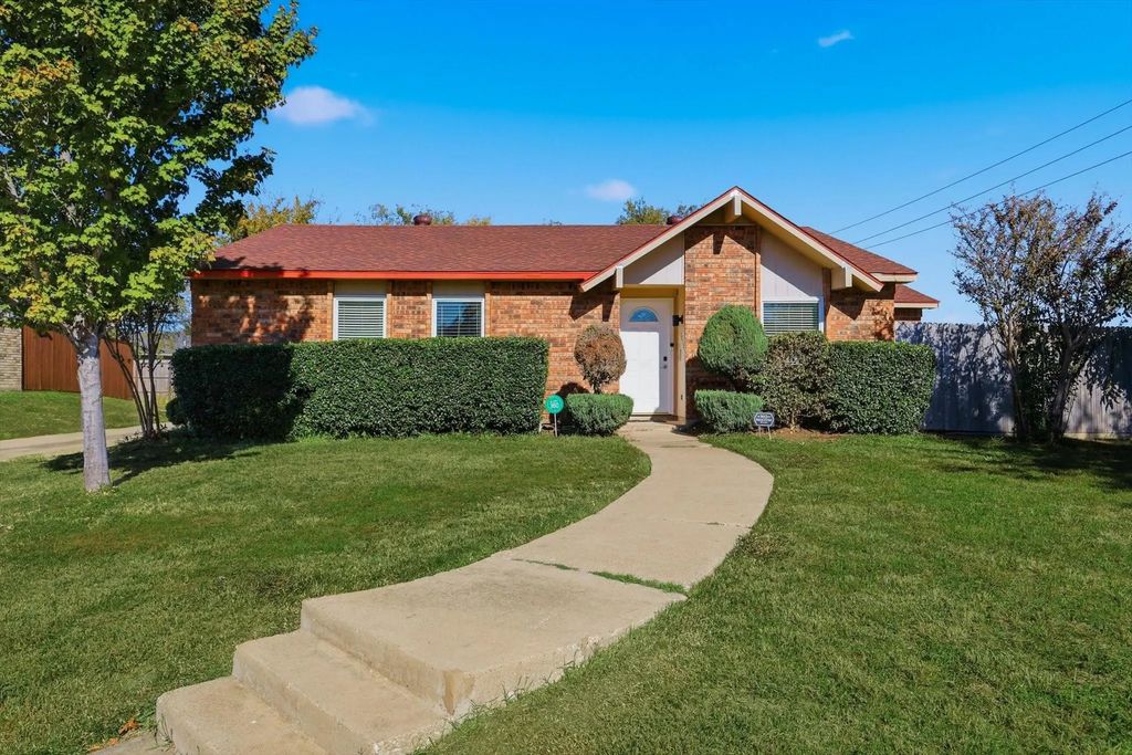 5016 Wheeler Circle, The Colony