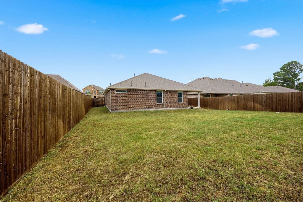 2008 Apalis Drive, Denton