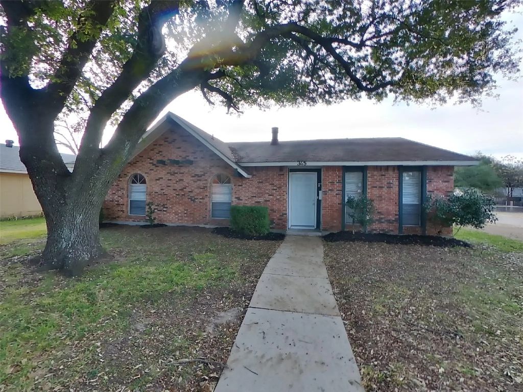 345 Ivy Way, Garland